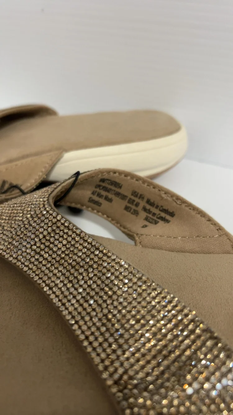 Time and Tru Women's Beige Rhinestone Flip Flops US 8.5